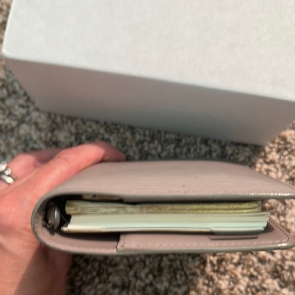 Louis Vuitton Epi Agenda / original papers /address book/ COA - Picture 5 of 16